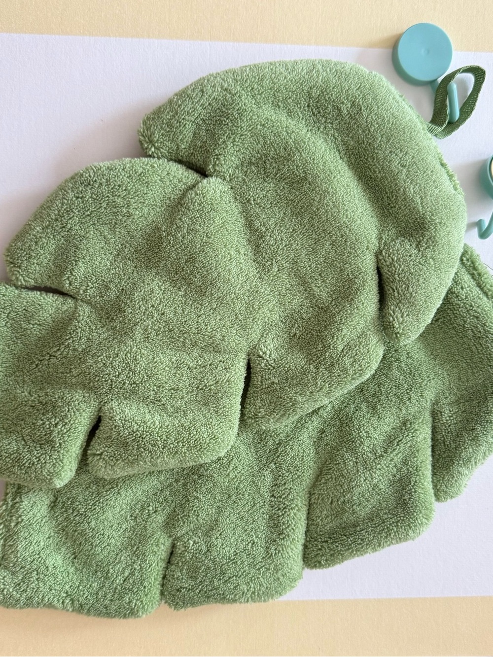 2 Hand towel - Picture 2 of 2